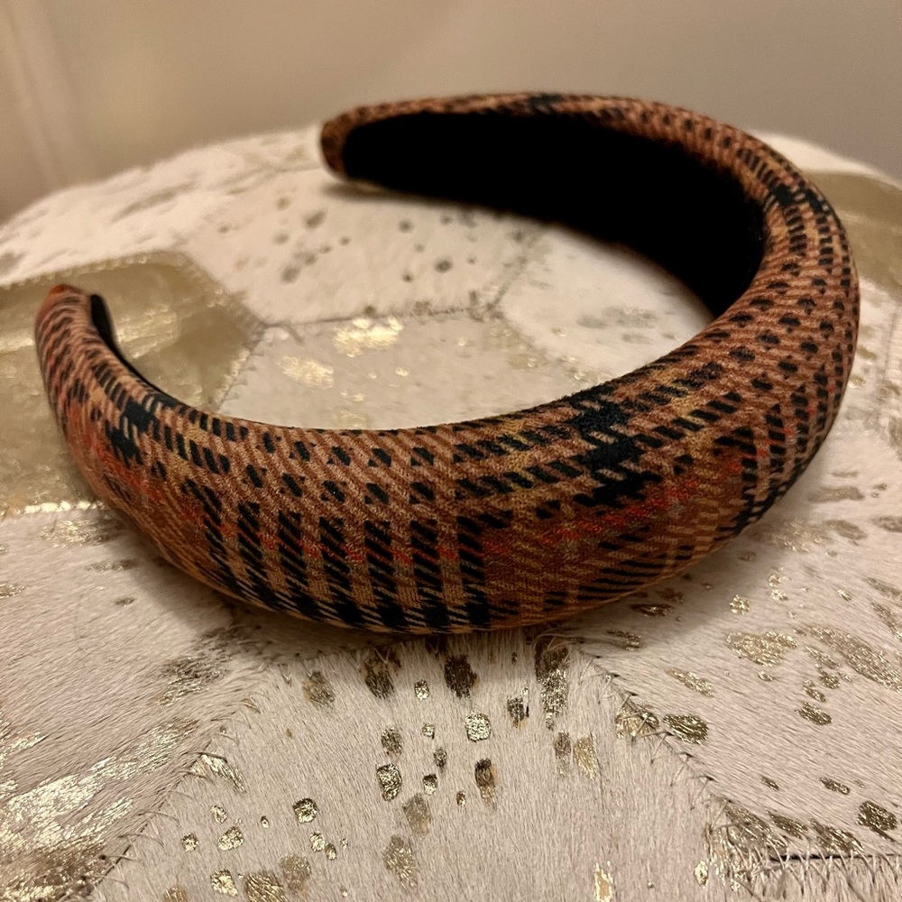NWOT URBAN OUTFITTERS Plaid Padded Headband